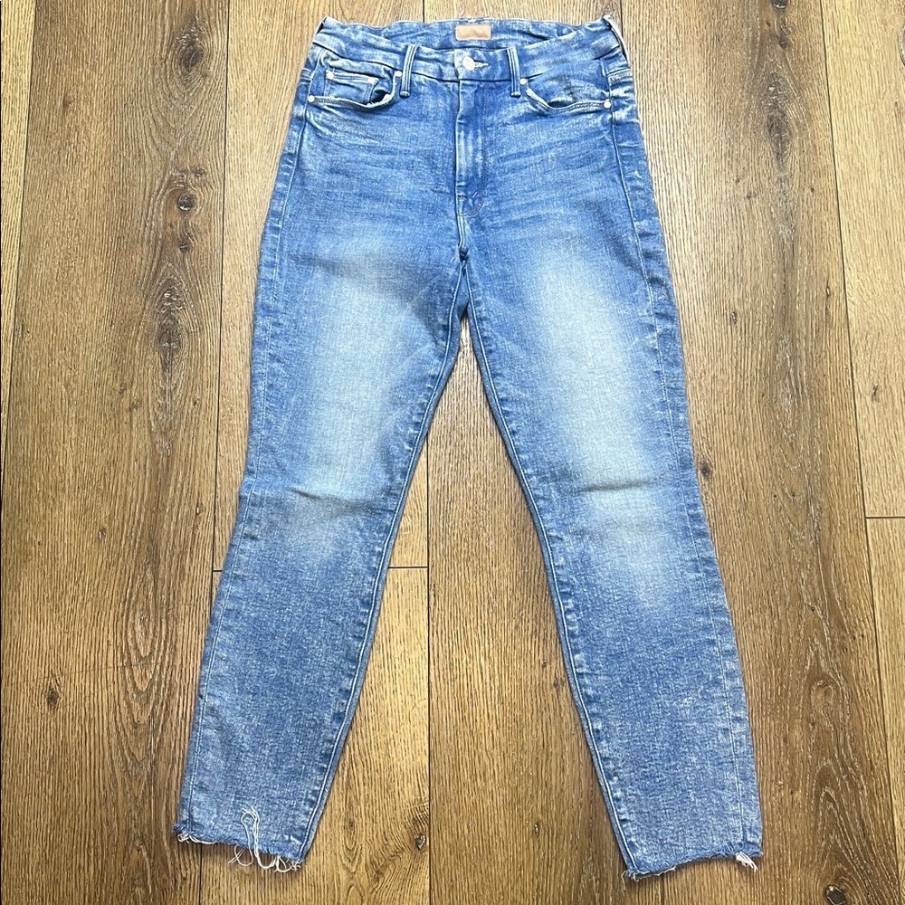 MOTHER The Looker Ankle Fray Jeans in Deep Breaths Size 26 - Picture 3 of 13